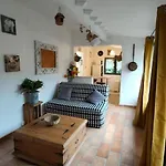 La Maison Autour Du Figuier Aramon