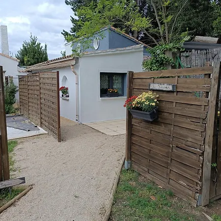 Apartment 4 Personnes Avec Piscine Aramon